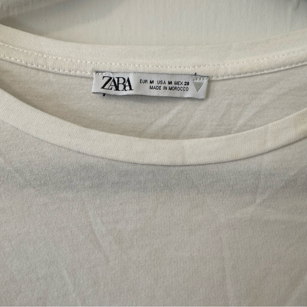 Zara White Ruffle Flutter Sleeve Crop Top - Picture 4 of 5